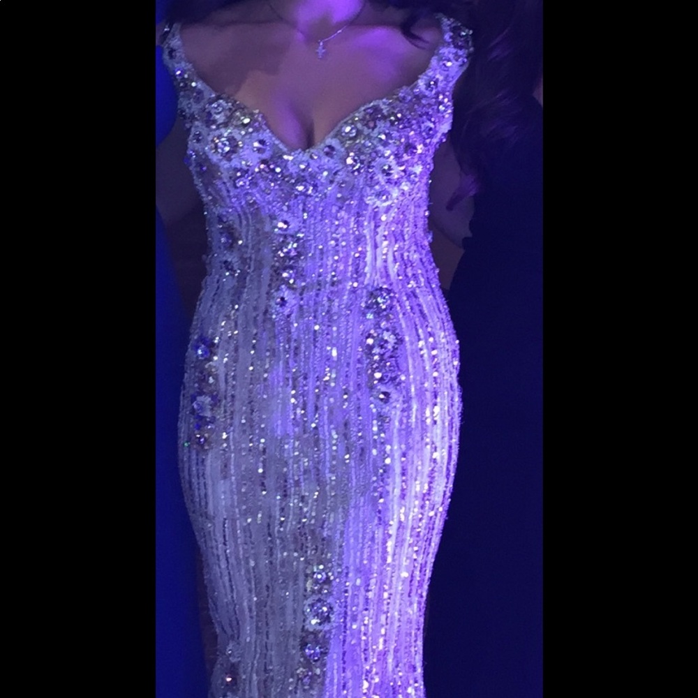 Beaded Sweetheart Neck Mermaid Slit Dress Peach